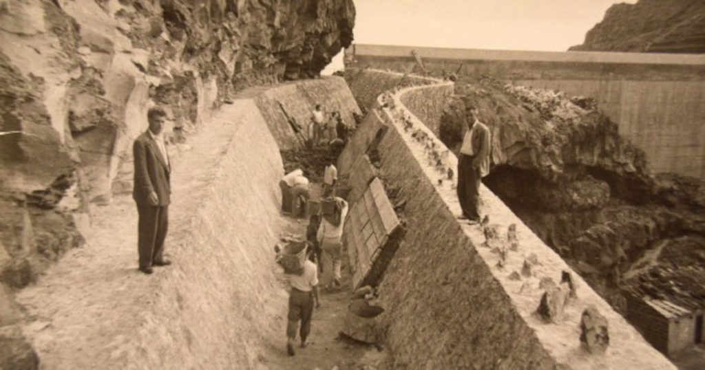 Construction of a dam on the island of La Gomera